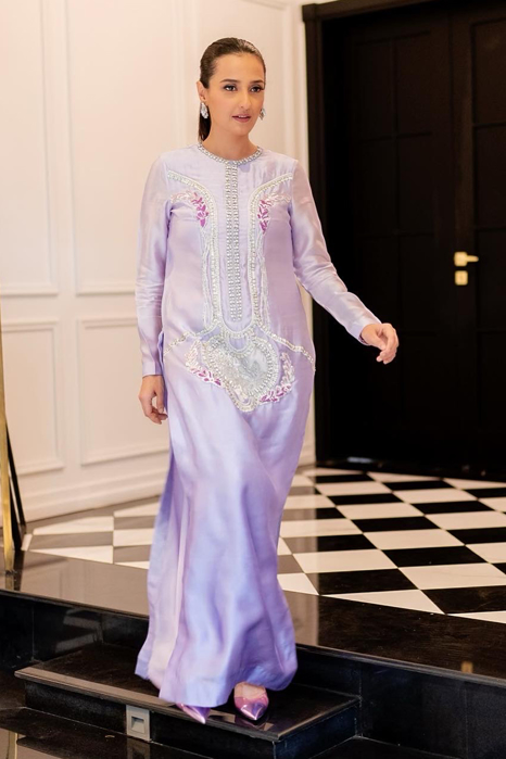 Picture of Momal Sheikh in Violet Mist