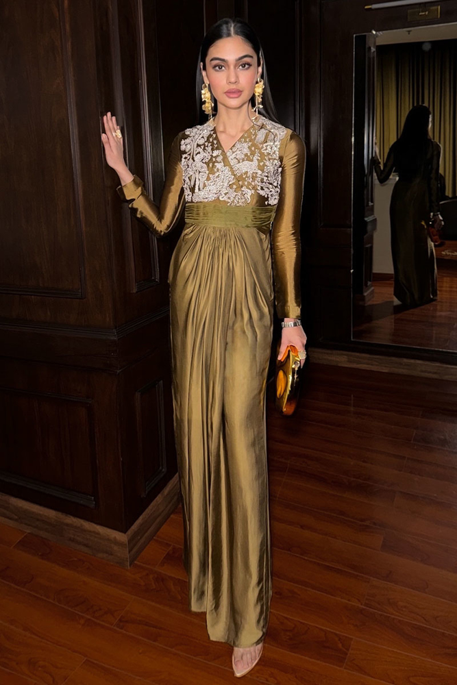 Picture of Aroha In Mademoiselle