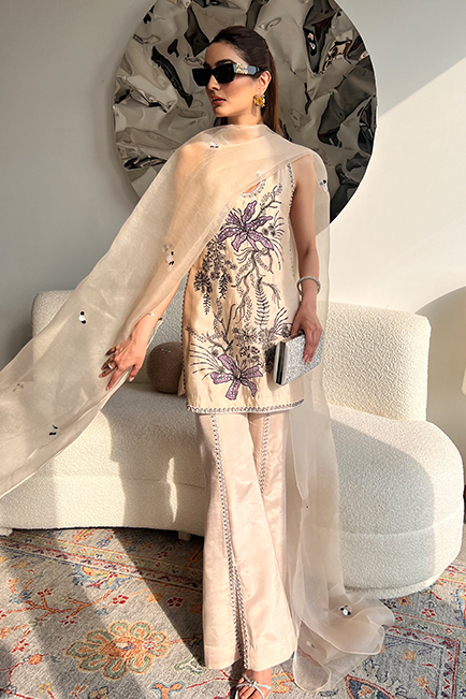 Picture of Jaazah Baloch in Boujee Me